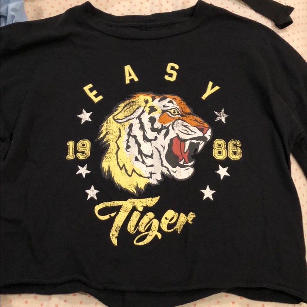 never worn crop top